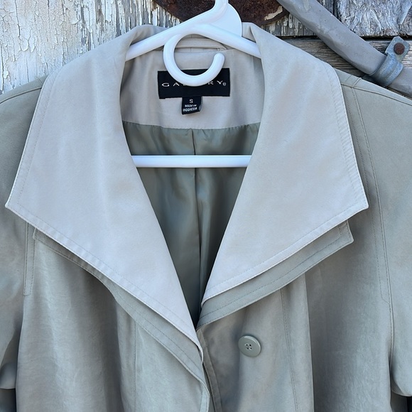 Gallery brand coat. 🧥 - Picture 6 of 10